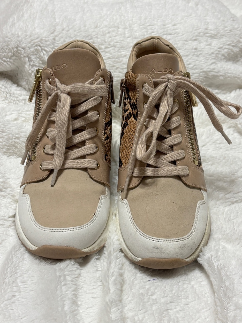 ALDO Taupe and White Snake-Accent Lace-Up Sneakers